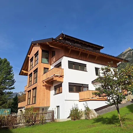 Rofan Maison d'hôtes *
