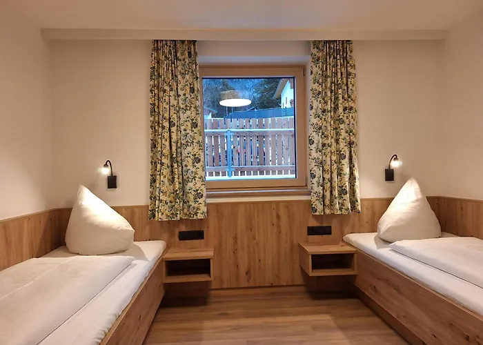 Rofan 3* Maurach (Achensee)