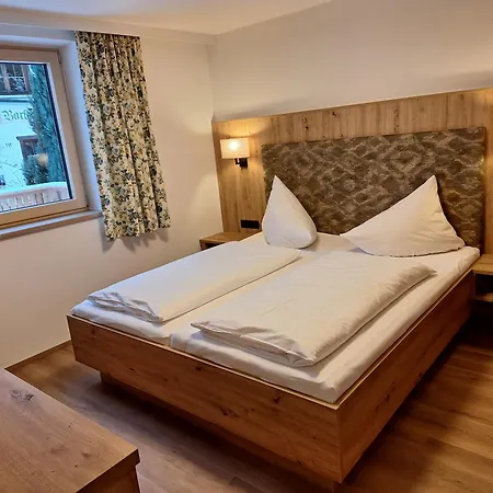 Guest house Rofan Maurach (Achensee)