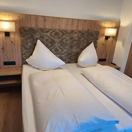 Guest house Rofan Maurach (Achensee)